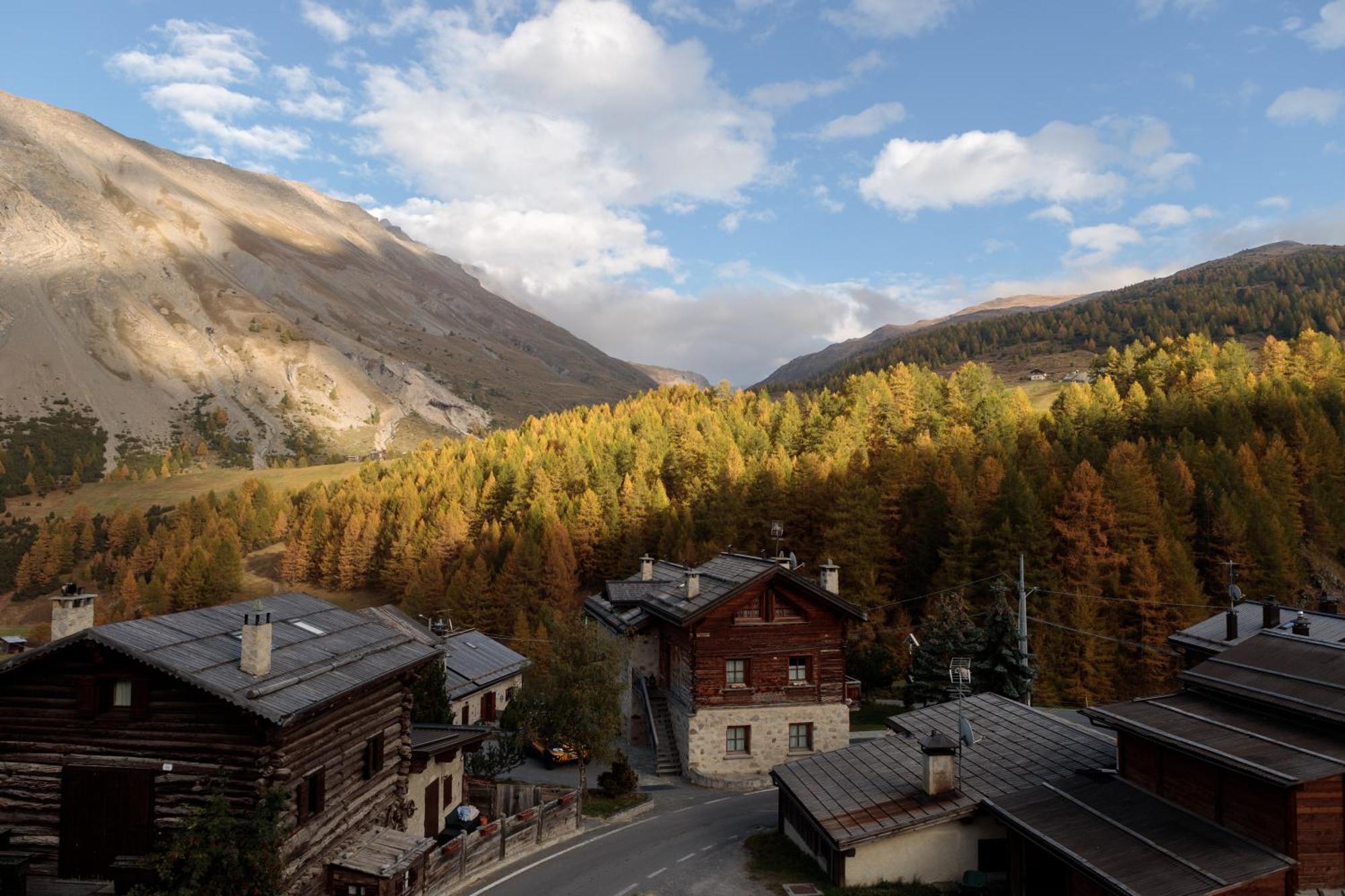Apartment Il Nocciolo Livigno Exteriör bild