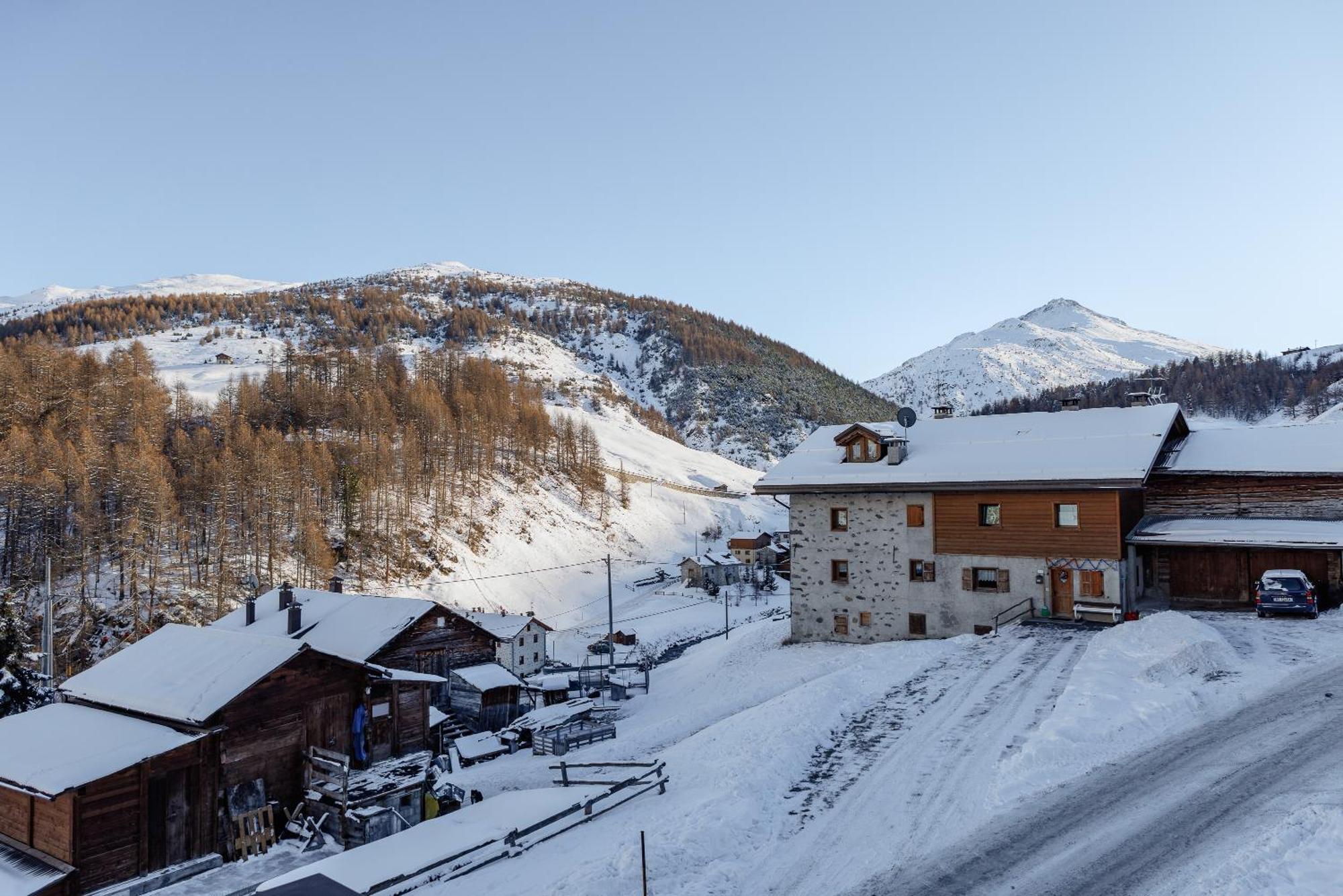 Apartment Il Nocciolo Livigno Exteriör bild